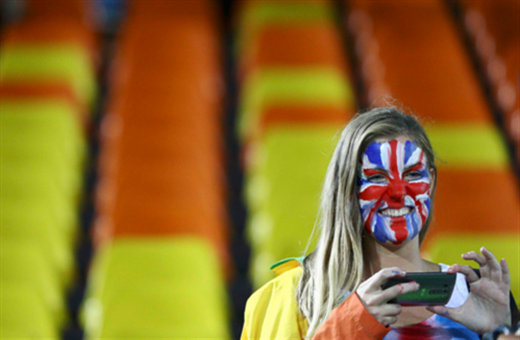 鍞愪笁钘忓枩娆㈠瓩鎮熺┖,鐨崱涓樺攼涓夎棌