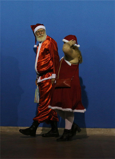 鍞愪笁钘忓枩娆㈠瓩鎮熺┖,鐨崱涓樺攼涓夎棌