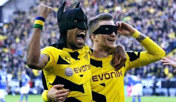 足坛十大庆祝动作,盘点足坛庆祝动作