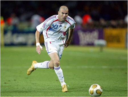 优秀的足球运动员具备的素质,中国足球很棒的球员