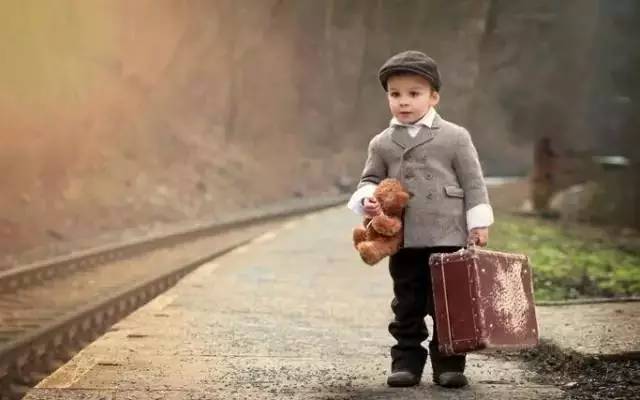 和孩子一起了解自然,与孩子一起的旅行