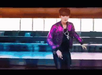 Jolin的蛋糕，杨幂的画，鹿晗的足球...万万没想到！明星们都是酱紫的跨界艺能王！