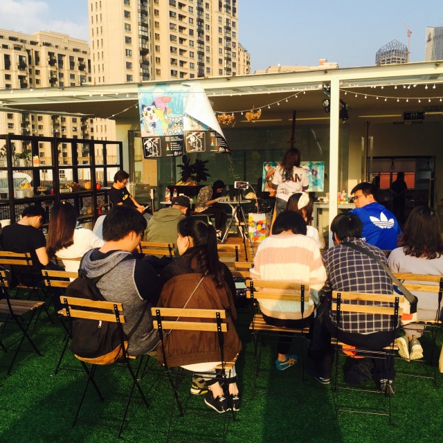 SSF潮玩展一个外行小白眼中的搪胶小怪兽展