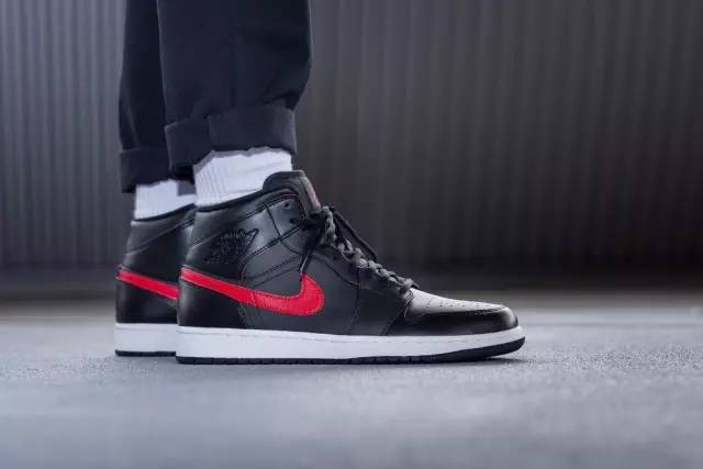 潮鞋｜关于时尚的套路和心机都在运动鞋上，型男9双炸夯潮鞋不落俗套的你会怎么选？