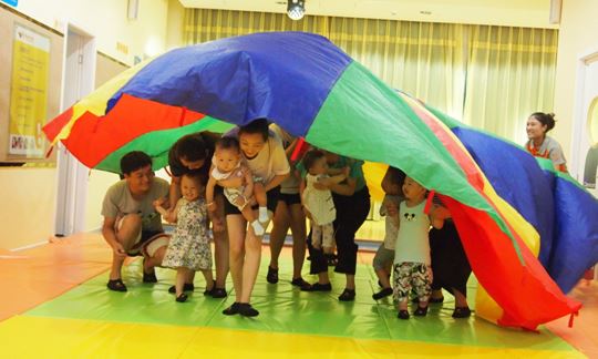 加盟红黄蓝在创业中成长