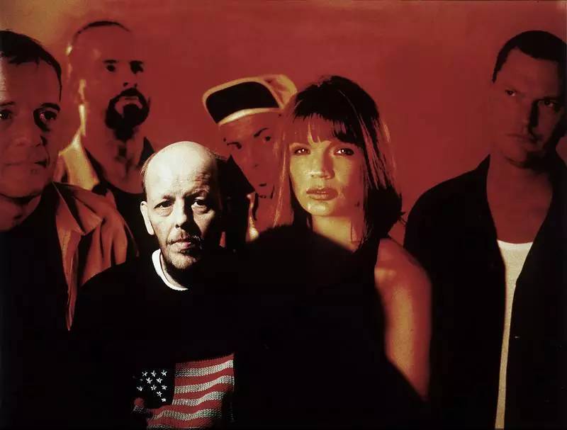 FleshQuartet，像梦一样消散