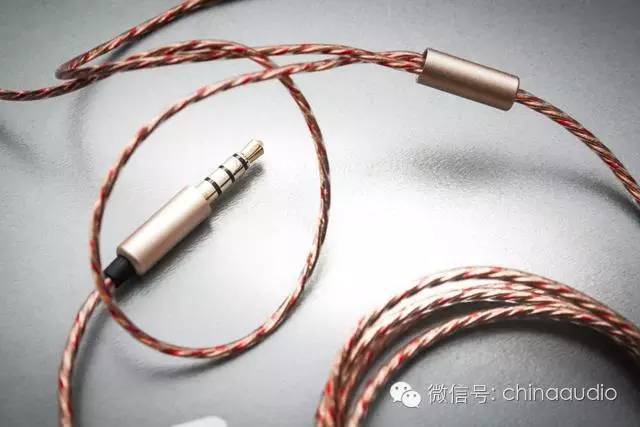 耳机插头分为几种类型,耳机插头有几种尺寸