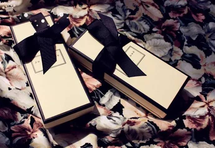 2017年这10家大牌店将空降成都！维秘旗舰店、Delvaux、钟书阁都要来了！