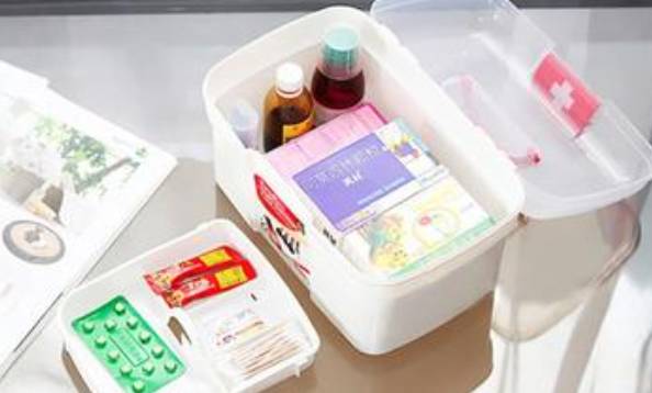 看了这张照片我才知道，老师对学生的爱，是如此细水无声！|特别关注