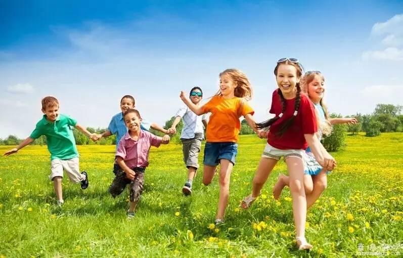 看了这张照片我才知道，老师对学生的爱，是如此细水无声！|特别关注