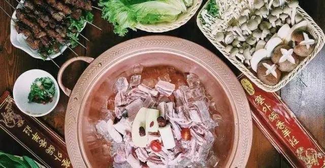 冷撒寒天的，咱大连不吃点火锅吃神马？