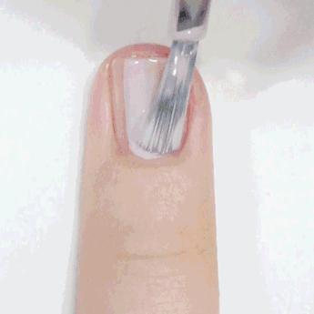 只用单色就能做出好看的美甲,美甲款式图片法式美甲