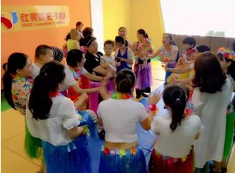 加盟红黄蓝在创业中成长