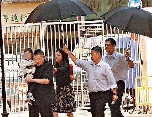 刘銮雄传,刘銮雄后宫的争斗