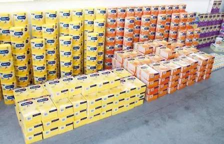 加拿*奶大**粉太火！男子在温东雇人偷奶粉，全部销往中国