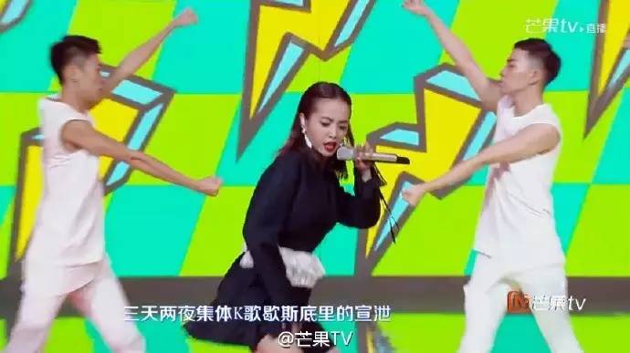 Jolin的蛋糕，杨幂的画，鹿晗的足球...万万没想到！明星们都是酱紫的跨界艺能王！