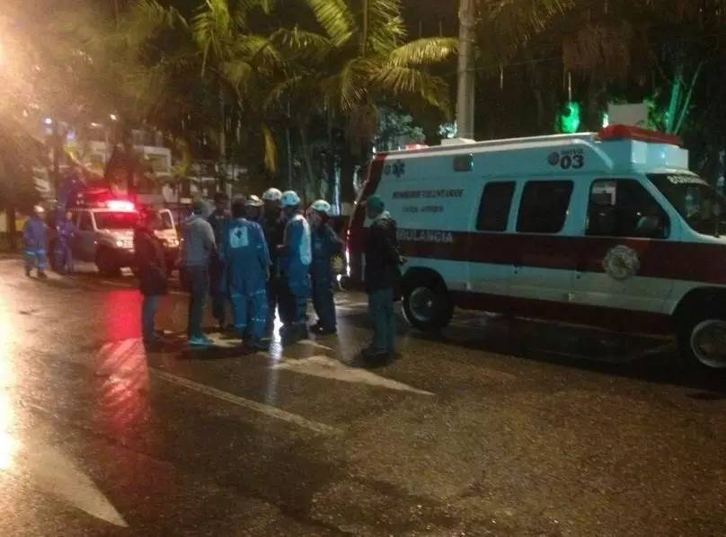 1949年的震惊全世界的事件,2002年轰动全球的空难完整版