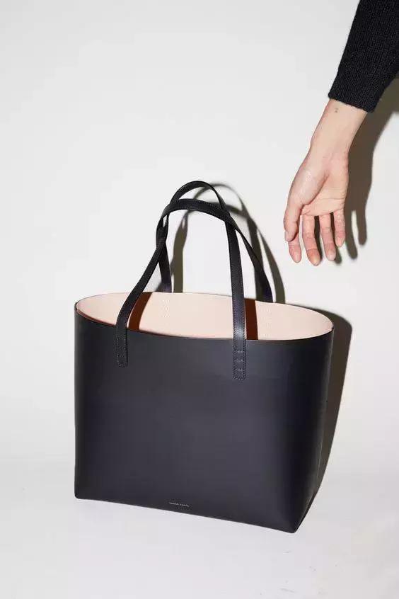 这8款包包是你绝不后悔的选择,这些大牌包包千万别去专柜买