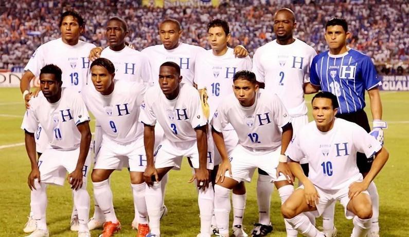 巴西足球队坠机事件还原,巴西足球队坠机名单