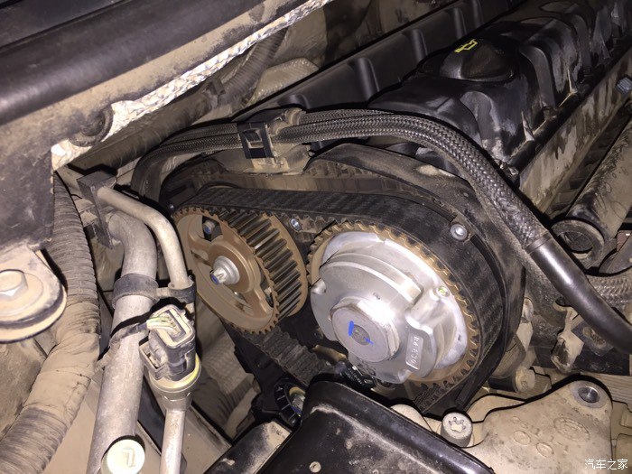 雪铁龙世嘉1.6发动机换正时皮带,东风雪铁龙世嘉2.0正时皮带怎么对