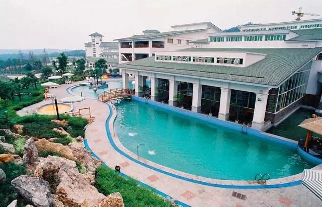 成都周边古镇温泉推荐,成都周边适合两人单独泡的温泉