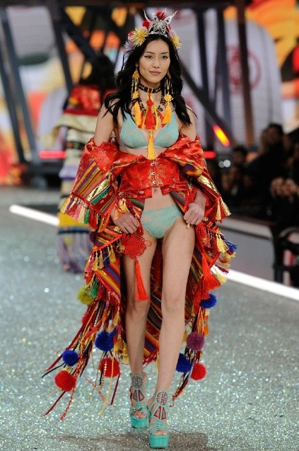 维密吉吉照片,维密秀最漂亮的模特吉吉