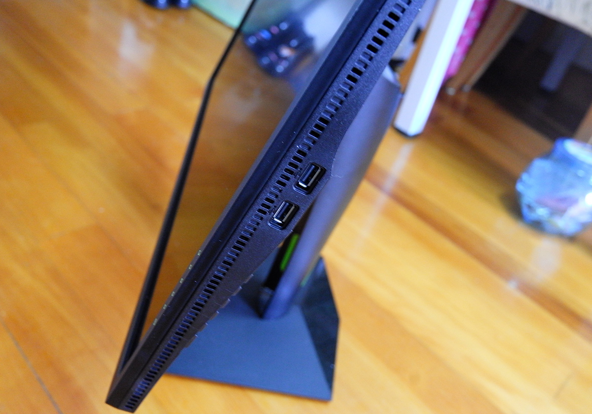 用了四年的显示器还有必要买吗,用了两年的显示器还值得买吗