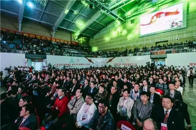 嗨，我叫惠州学院，今年70岁了！