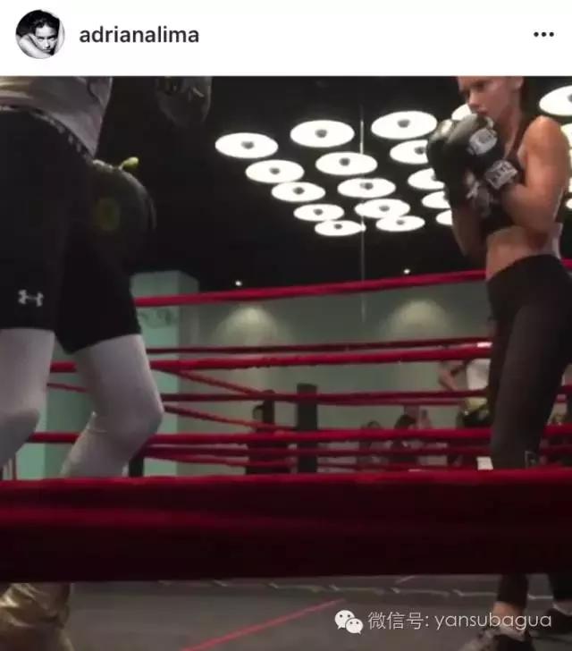 今年的维密秀,维密红高粱