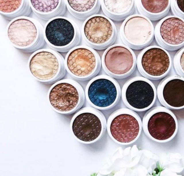 斩男色眼影美妆,斩男眼影一体盘