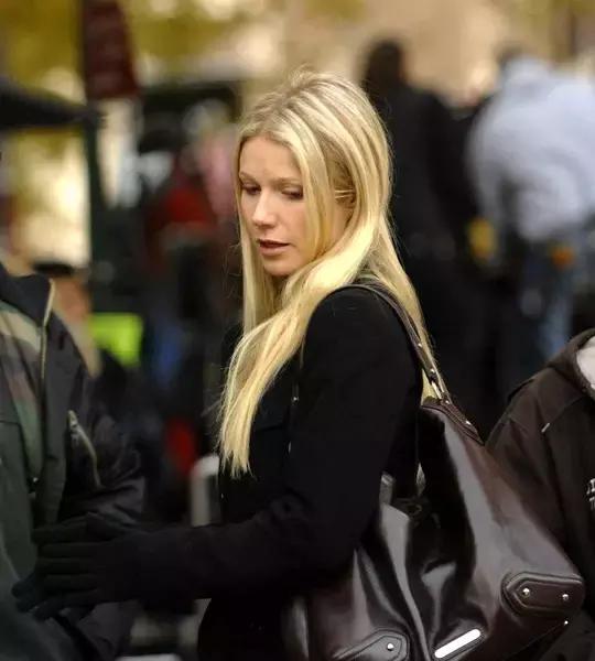 聊天聊到尴尬怎么破,教你怎么把聊天对话聊死