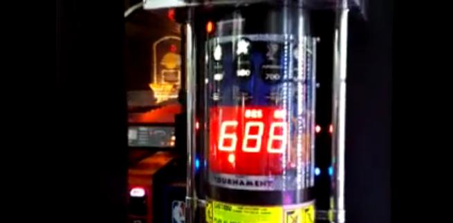 堪比泰森，一龙重拳889磅吓到老外，播求颤抖吧！