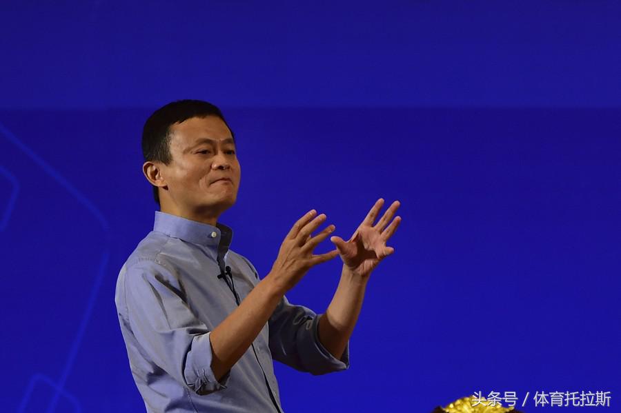 马云王健林霸气评价国足，背后你肯定想不到！