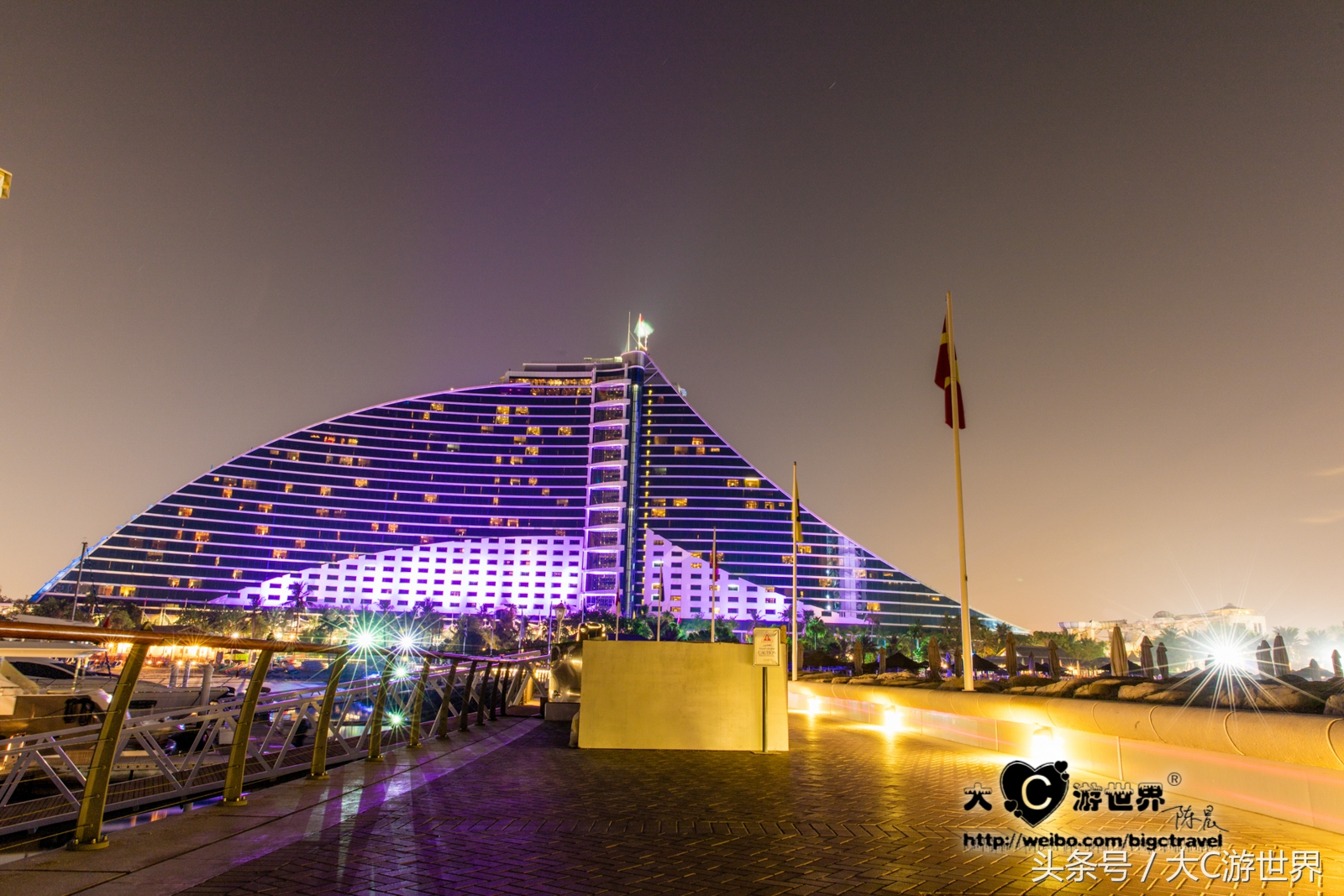 旅游的中国夫妻住迪拜帆船酒店,住迪拜帆船酒店攻略