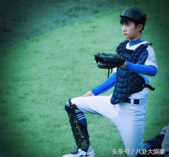 张艺兴可爱，千玺俏皮，蒋劲夫man爆，运动系男神你心水哪款？