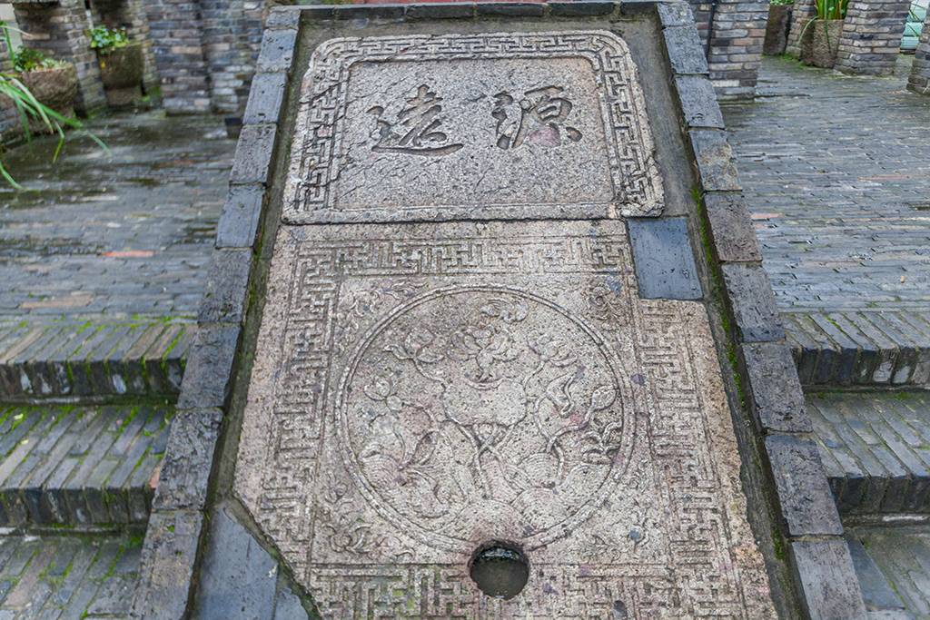 距离杭州仅30公里车程,距离杭州一小时车程的景点