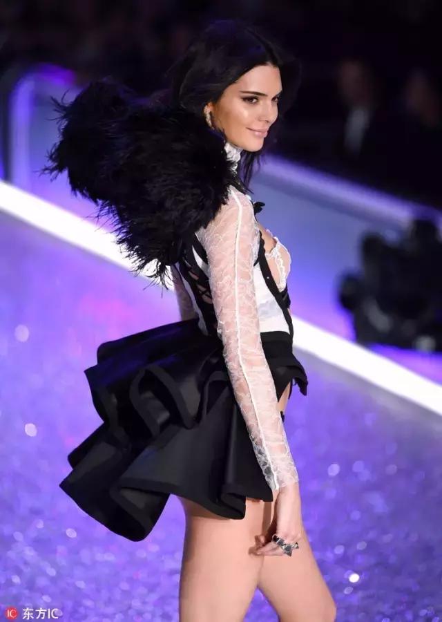 大秀完美身材维密,维密大秀时装秀