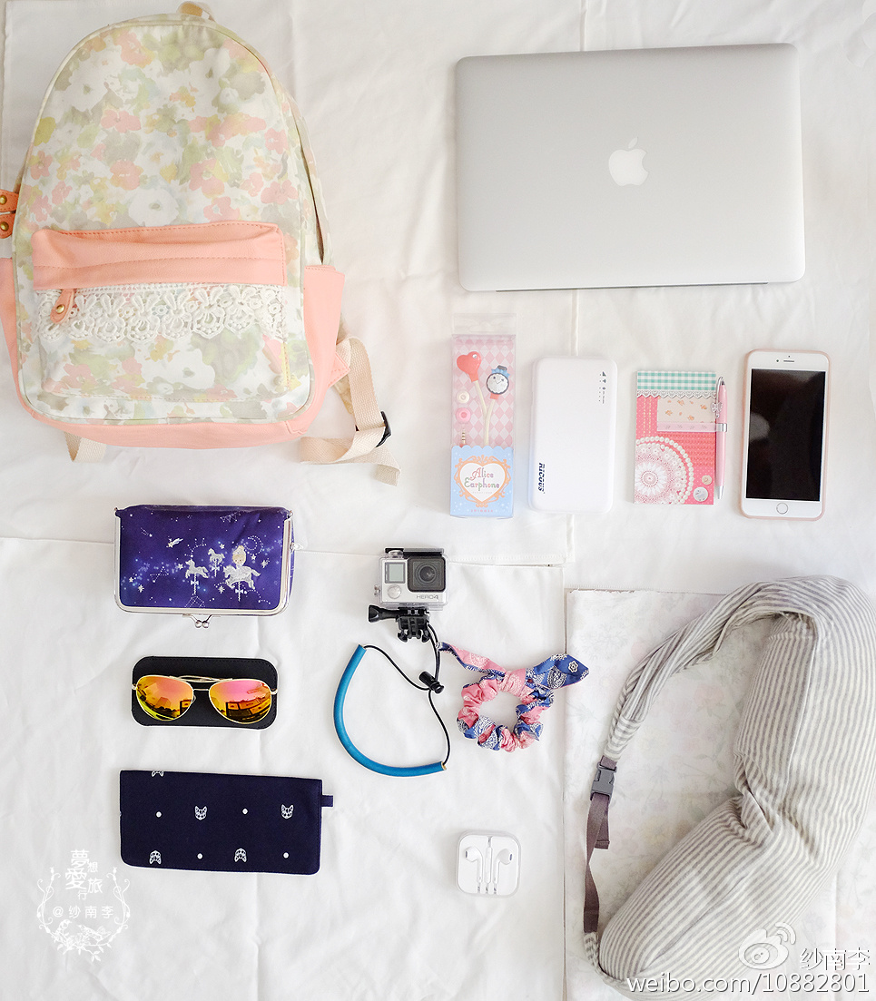 把名牌包包扔掉,杂牌包包扔掉