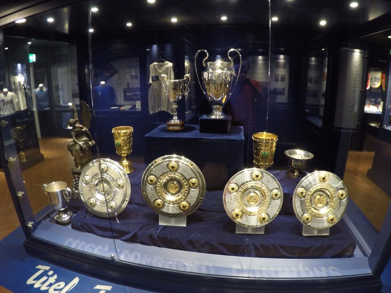 德国足球德甲最新消息,德国足球最新比赛德甲