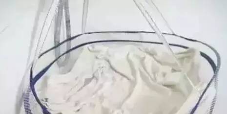 棉服羽绒服可以用洗衣机洗吗,羽绒服棉服洗了成坨怎么蓬松