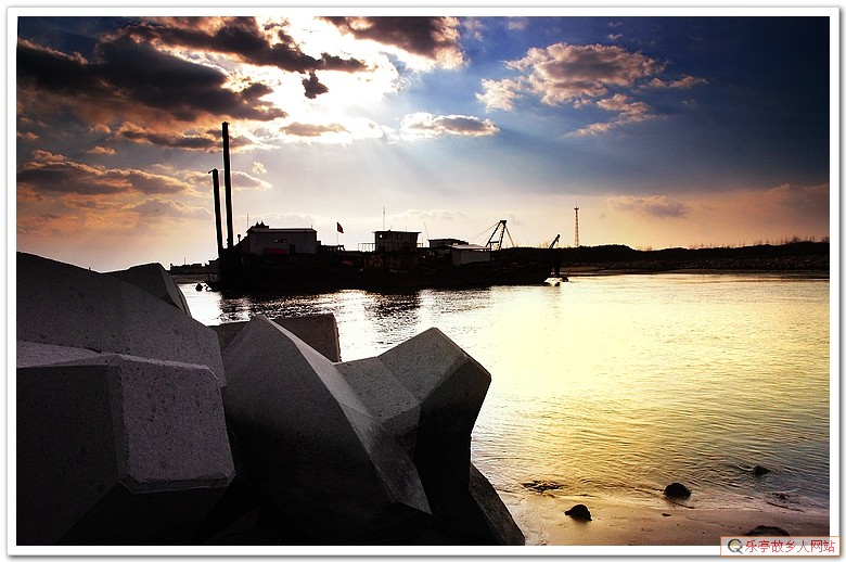 5年前的今天：初冬，如梦如幻的浅水湾（原乐亭辖区）