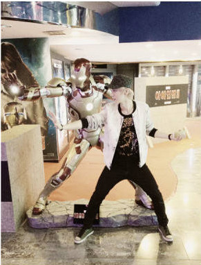 鹿晗被小学生跟拍,鹿晗人气现场吓到明星们