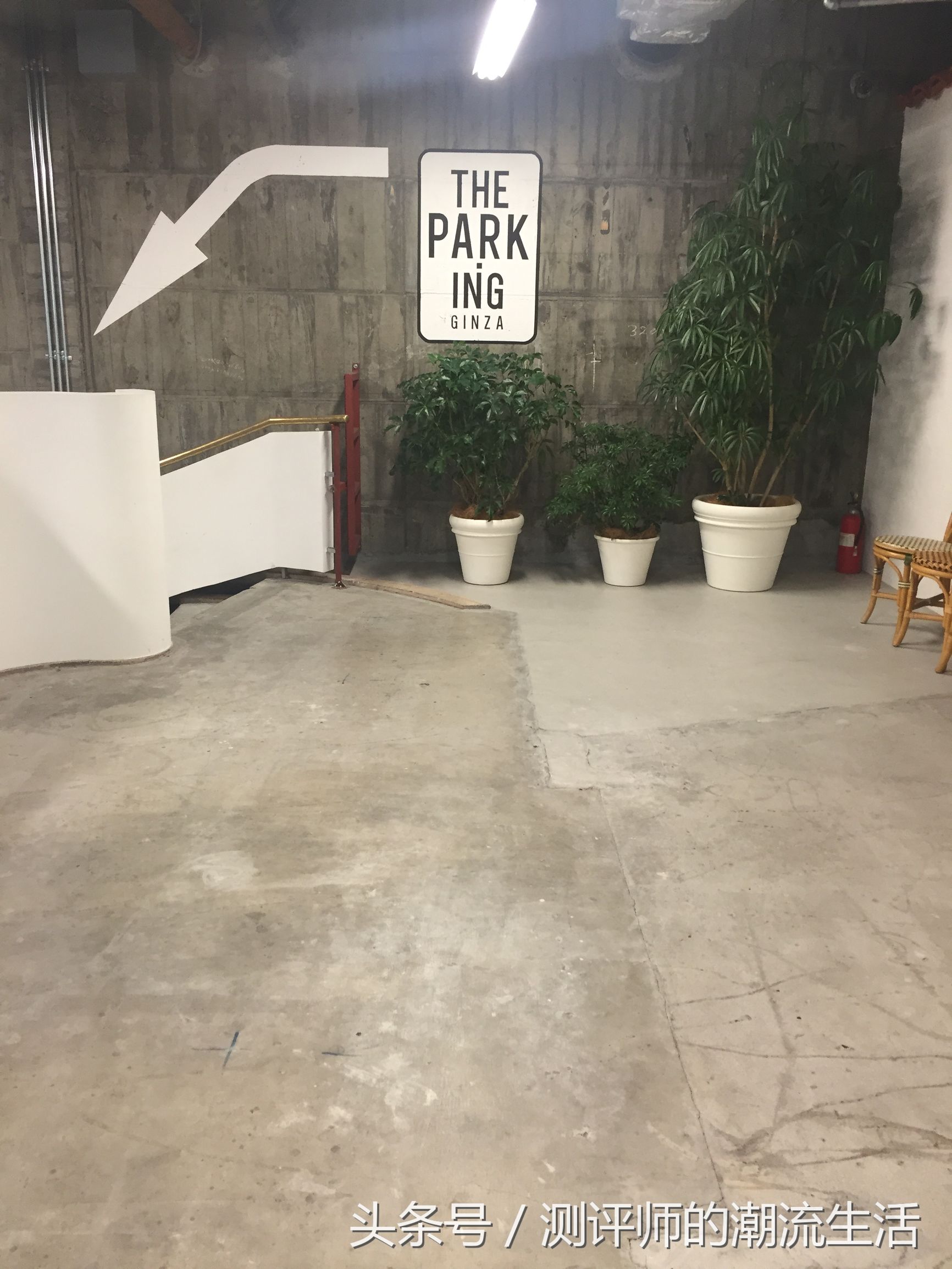 探秘东京隐藏的小酒馆,东京幽灵线停车场调查