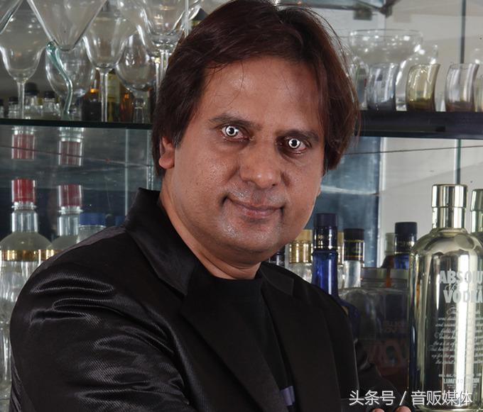 硬的黄金隐形眼镜,真黄金眼镜