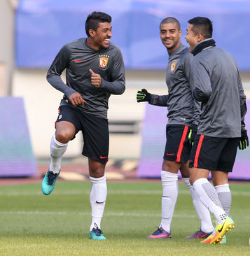 恒大亚冠阿兰破门,恒大阿兰关键进球