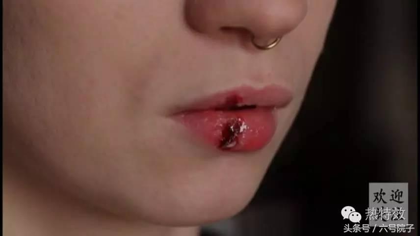 嘴部受伤流血是这样化的，喜欢可以学一下