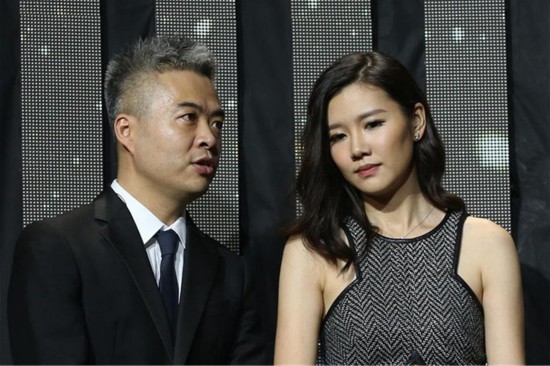 国内足球十大解说员,国内最著名的十大足球解说