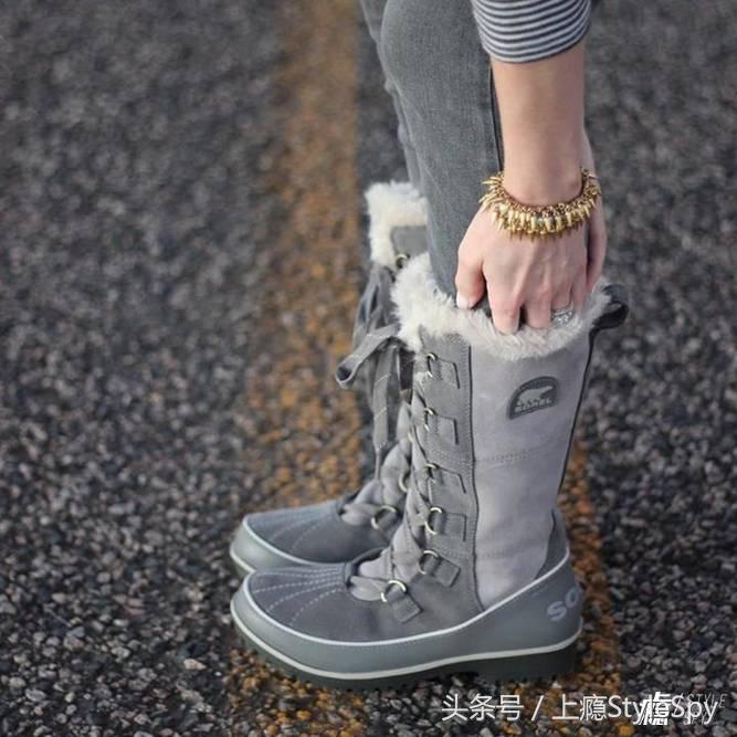 穿着不臃肿的雪地靴,雪地靴怎么穿不胖