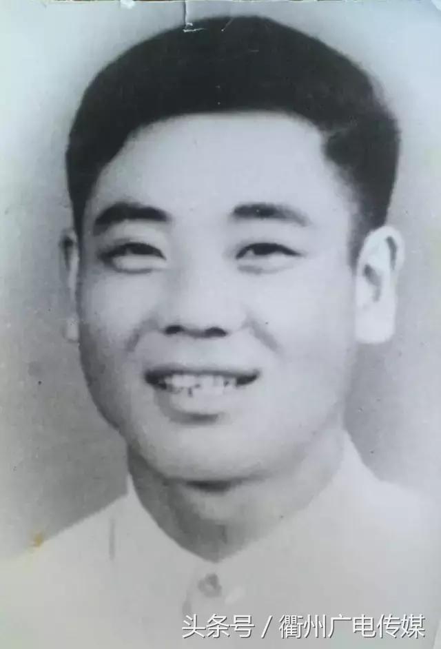 他，是宫宝的创始人，退休后研发了羊胎口服液，如今还在奋斗