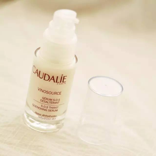 好用的大牌保湿精华推荐 (保湿效果最好的精华排行)